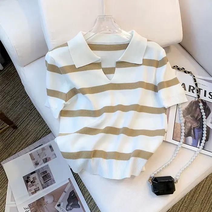 Pull à col à motif rayé