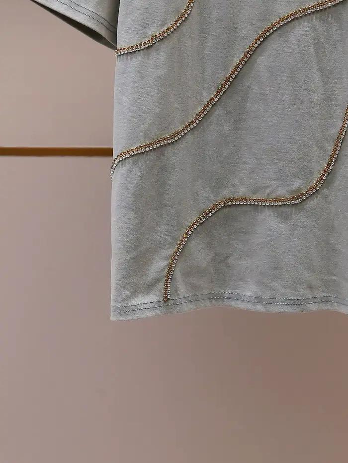 T-shirt décontracté gris à manches courtes pour femme avec strass