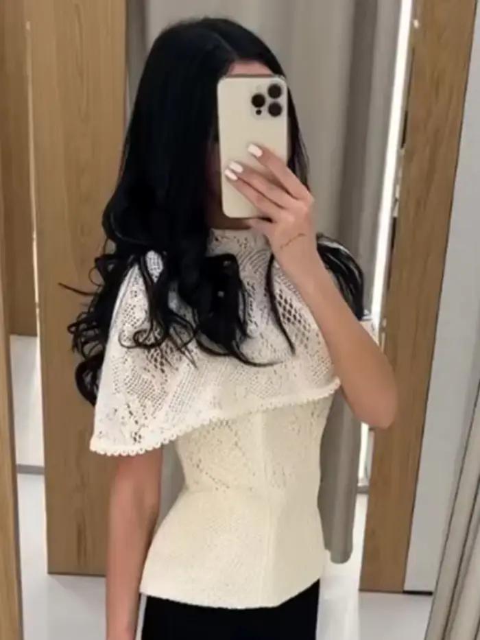 Élégant haut châle en dentelle ajourée pour femme