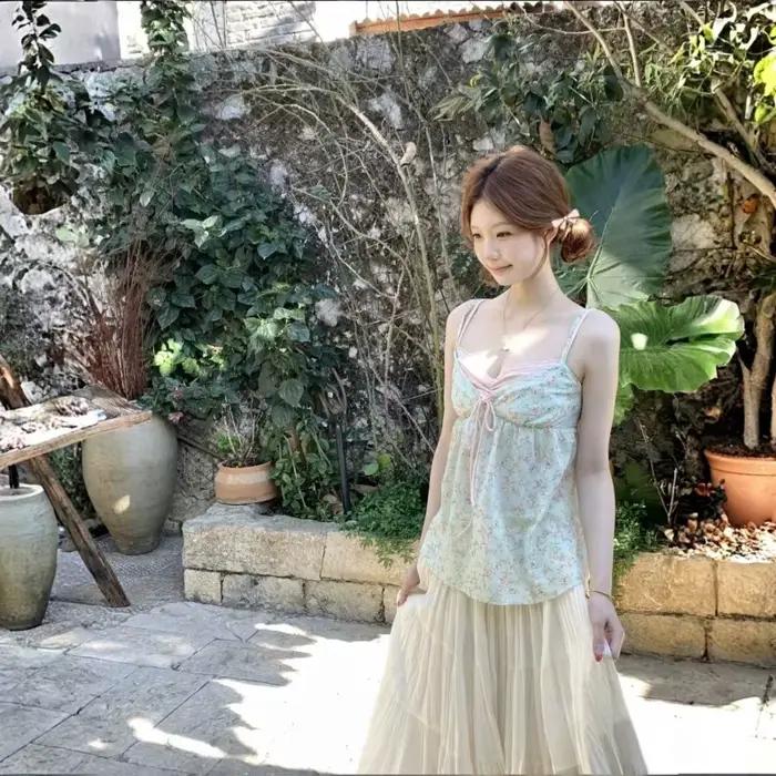 Nouveau Top Cami en Dentelle Faux Deux Pièces à Motifs Floraux Français pour Femme