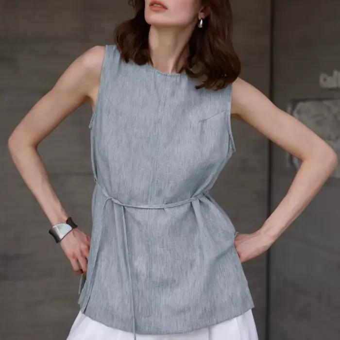 Haut en lin mi-long col rond débardeur femme style american retro sans manches amples pour les journées chaudes et les soirées chic
