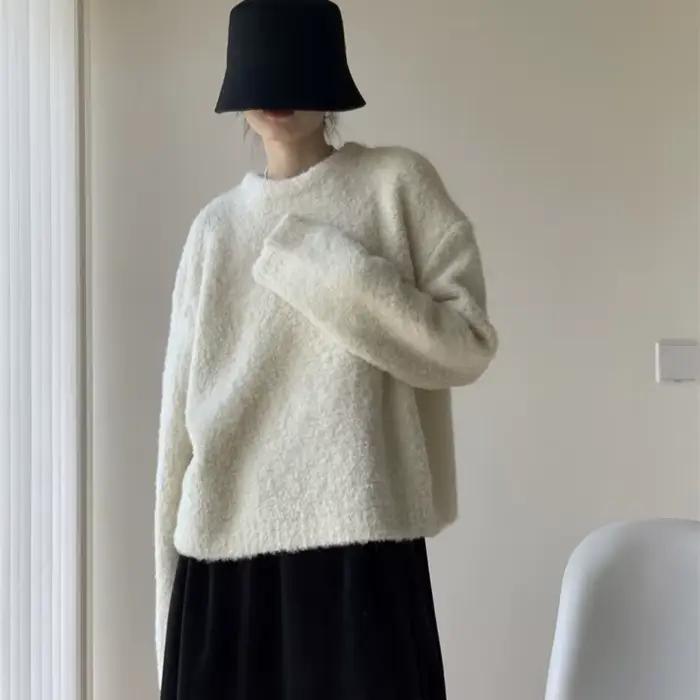 Pull jaune rétro ample pour femmes automne hiver confortable et élégant à offrir pour toutes occasions