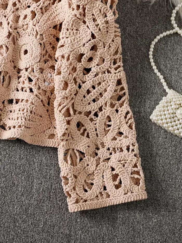 Cardigan en tricot crocheté à manches longues