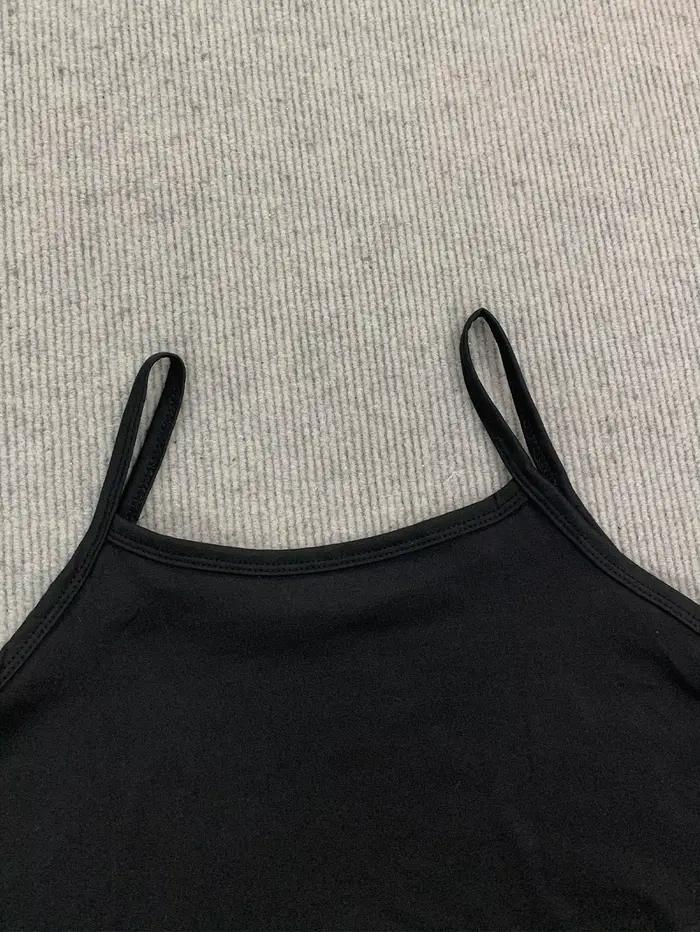 Haut Cami noir pour femme avec imprimé graphique zombie en strass style gothique et Y2K pour festival de musique et occasions spéciales