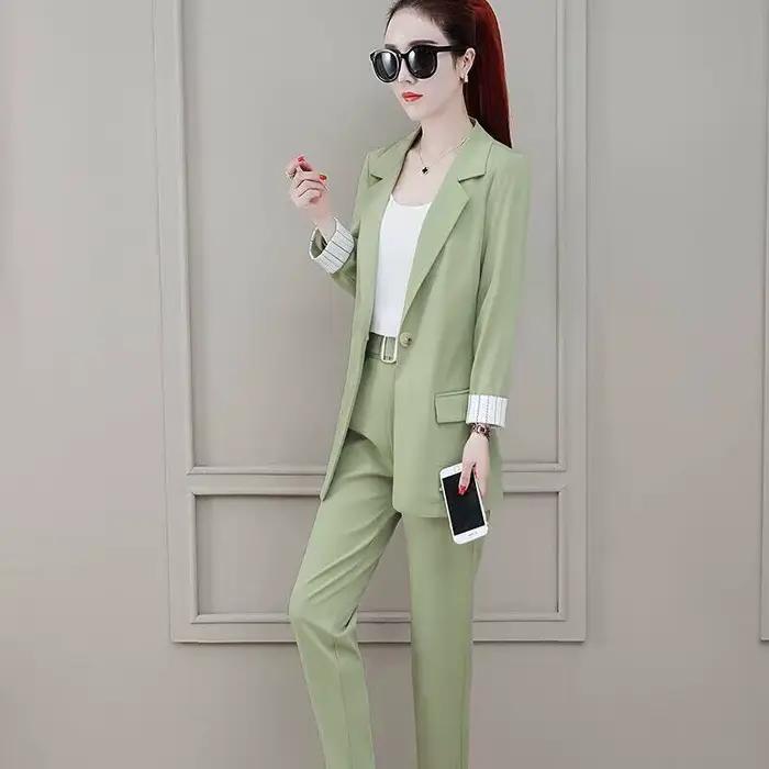 Costume deux pièces blazer et pantalon crayon pour femme, élégant et confortable, style bureau dame, couleur rose irritant, occasionnels spéciaux et tenues de bureau