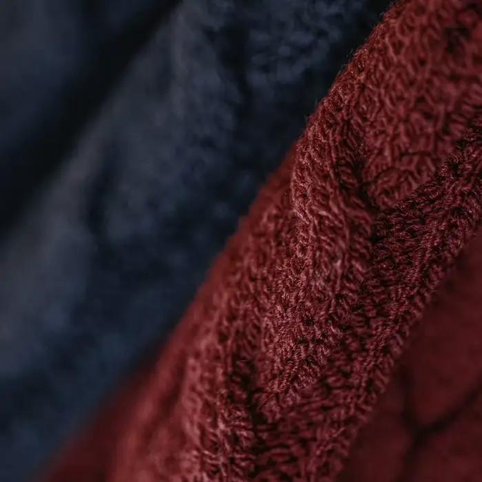 Maden Sweat-shirt féminin de couleur bordeaux Suéter court et ajusté en maille épaisse pour Noël Automne et hiver Col rond Sous-vêtement