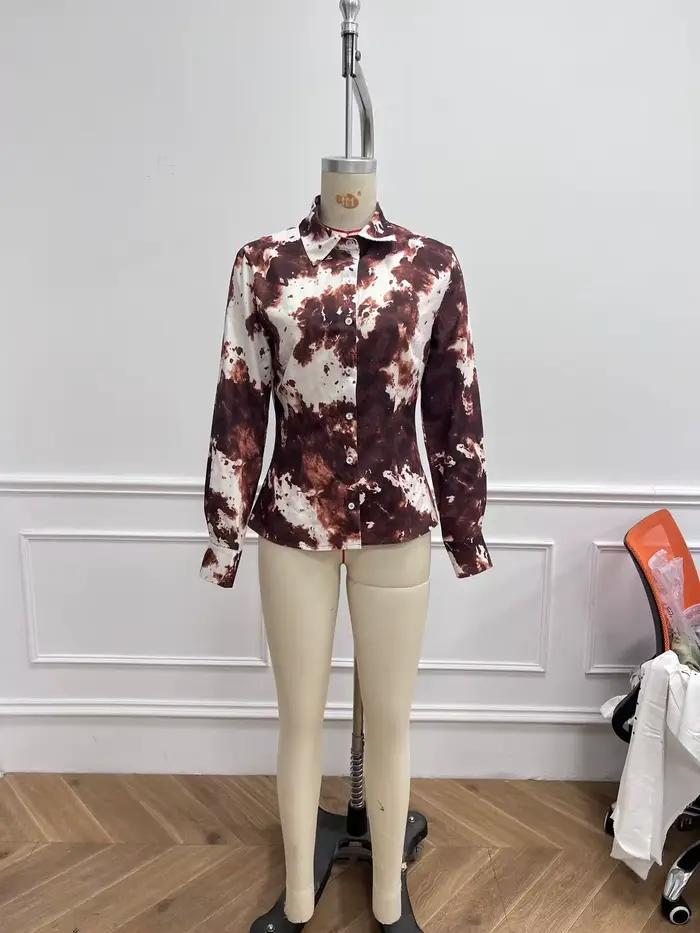 Chemisier en satin à manches longues pour femme avec imprimé vache et col boutonné