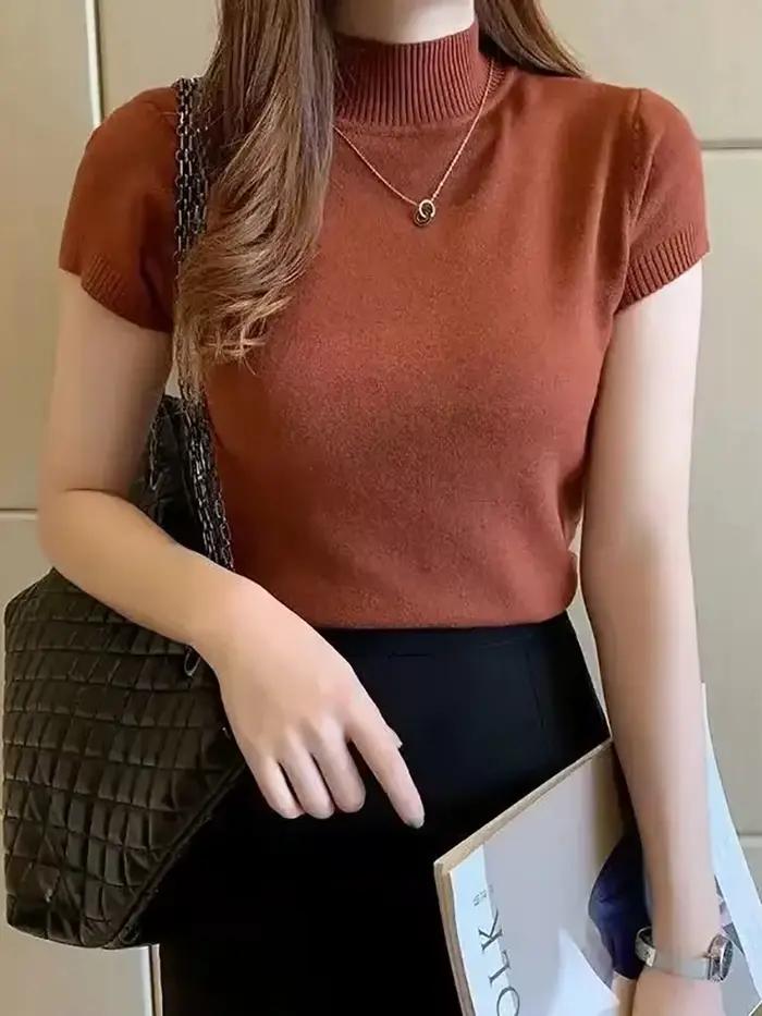 T-Shirt à col mi-haut pour femmes