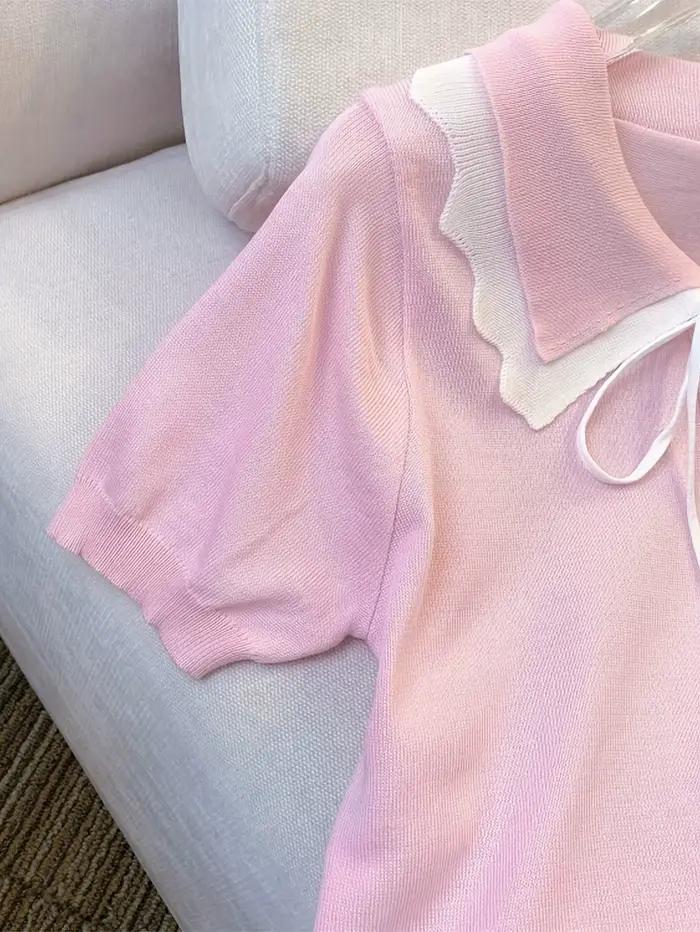 Pull élégant à manches courtes avec bordure contrastée à lacets - Vêtements pour femmes