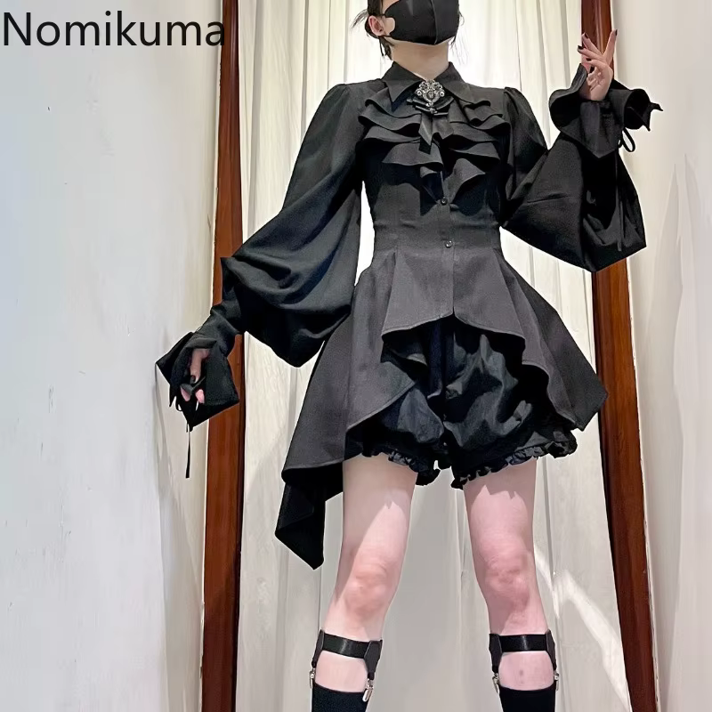Chemisiers japonais De Style Lolita pour femmes, 2025 Blusas Mujer De Moad, coupe cintrée, manches évasées, chemises blanches, chemisier irrégulier Goth