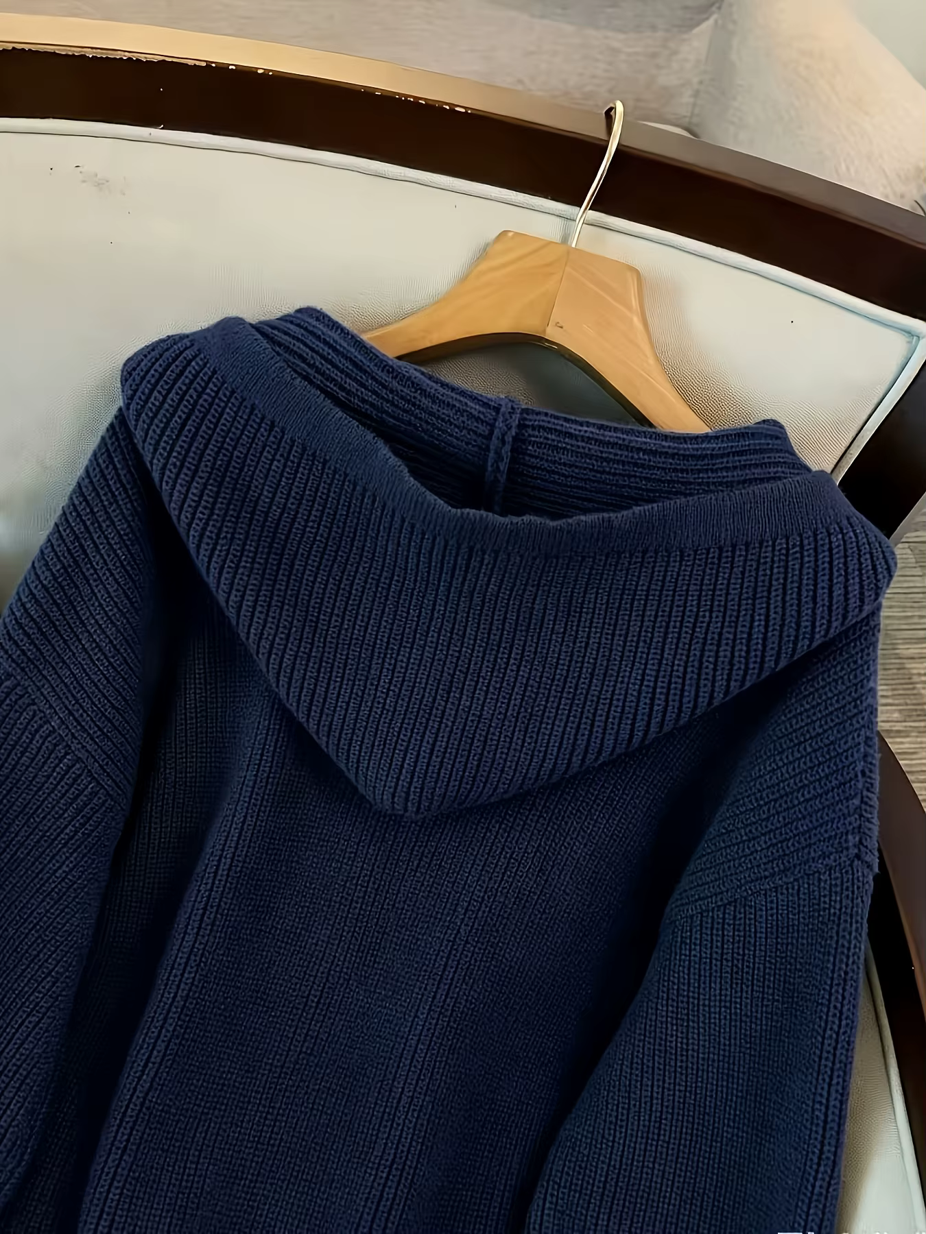 Pull en maille à capuche zippé pour femme, nouvelle collection automne-hiver 2026, coupe ample décontractée, manches lanternes, sweat à capuche doux en maille pour un usage quotidien